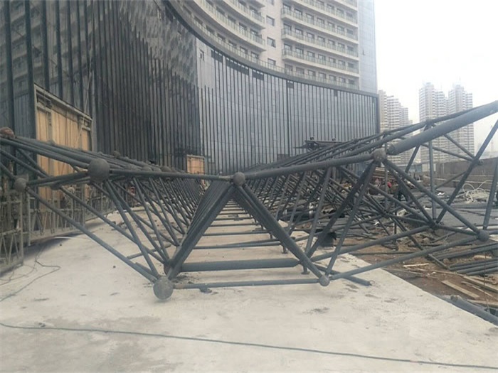 迁安万豪酒店雨棚网架